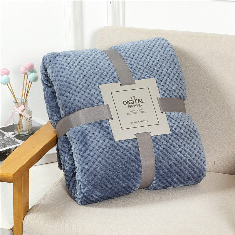Winter Coral Fleece Flannel Blankets For Beds Soft Warm Fluffy Faux Fur Mink Throw Solid Sofa